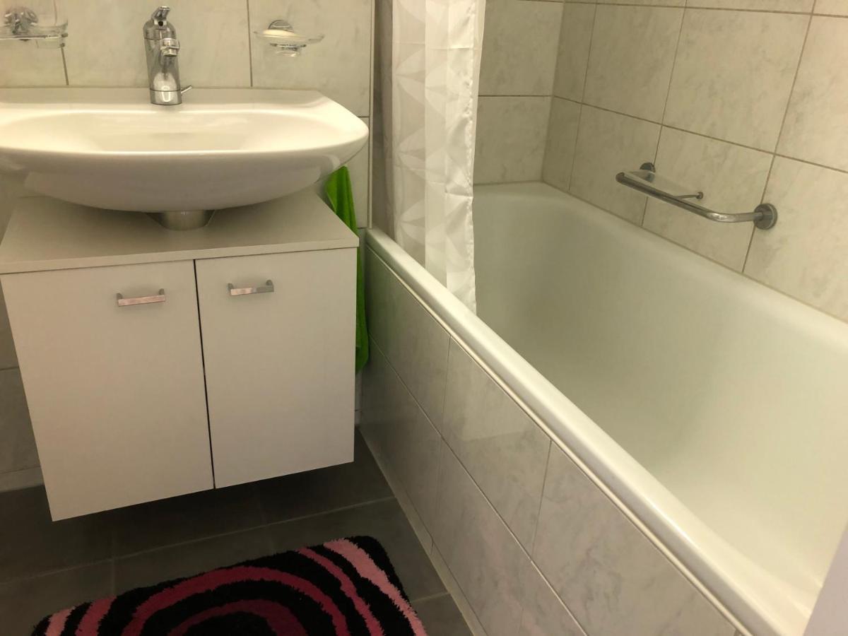 Wohnung Mit See Und Bergsicht Im Vier Sterne Hotel Beatenberg Esterno foto